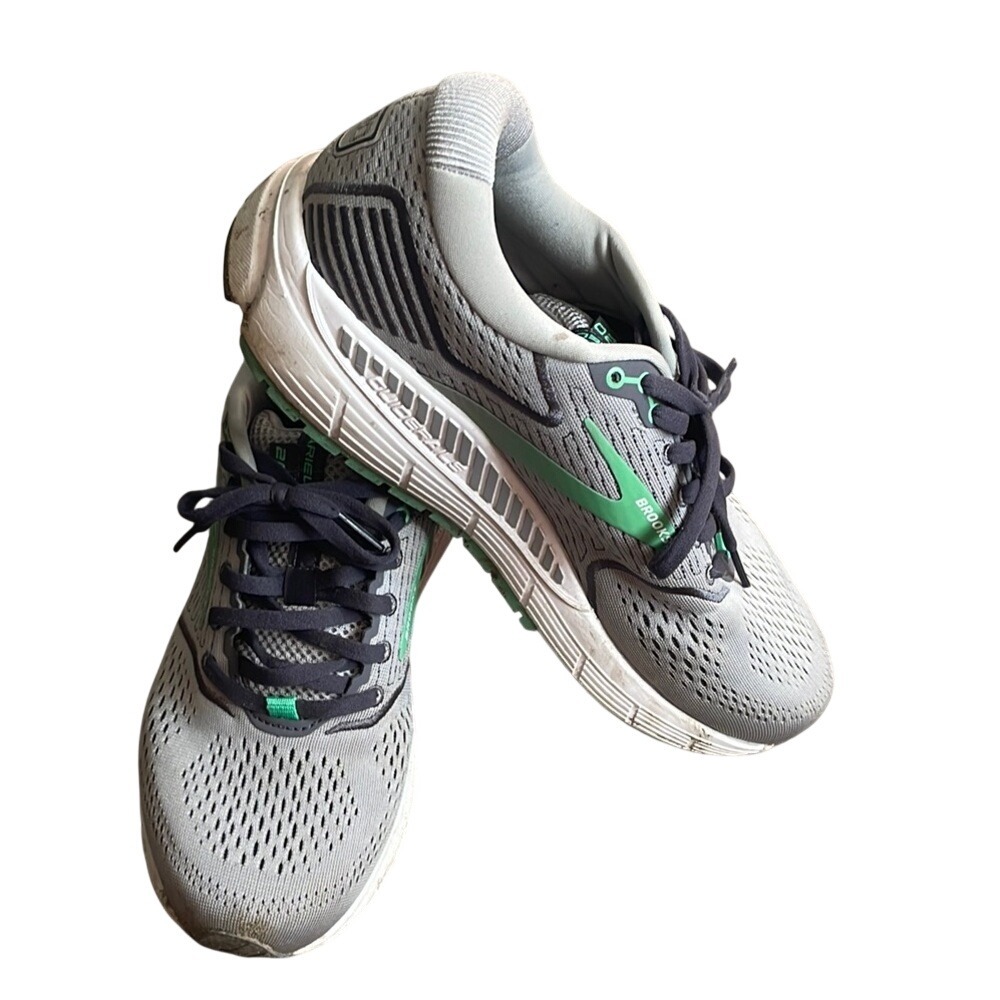 Brooks Ariel 20 Womens 9.5 Wide Grey‎ Green Running Shoes 1203151D076